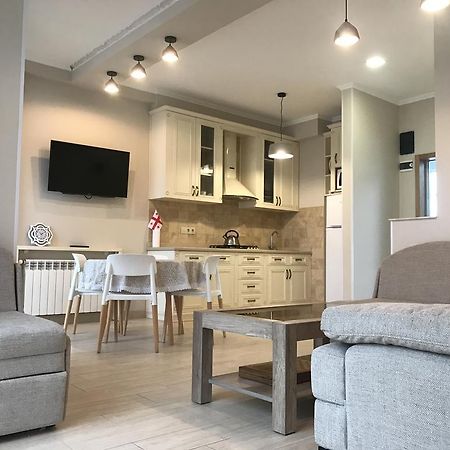 Piazza Apartment Batumi Luaran gambar